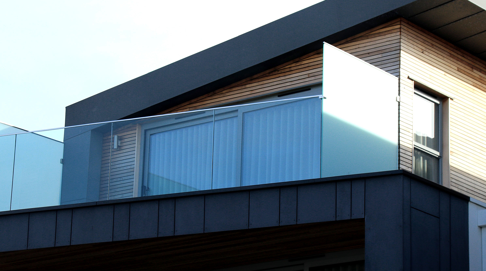 <h2><span style="font-size:20px;"><span style="line-height:1;"><strong>Handrail Fittings</strong></span></span></h2> 