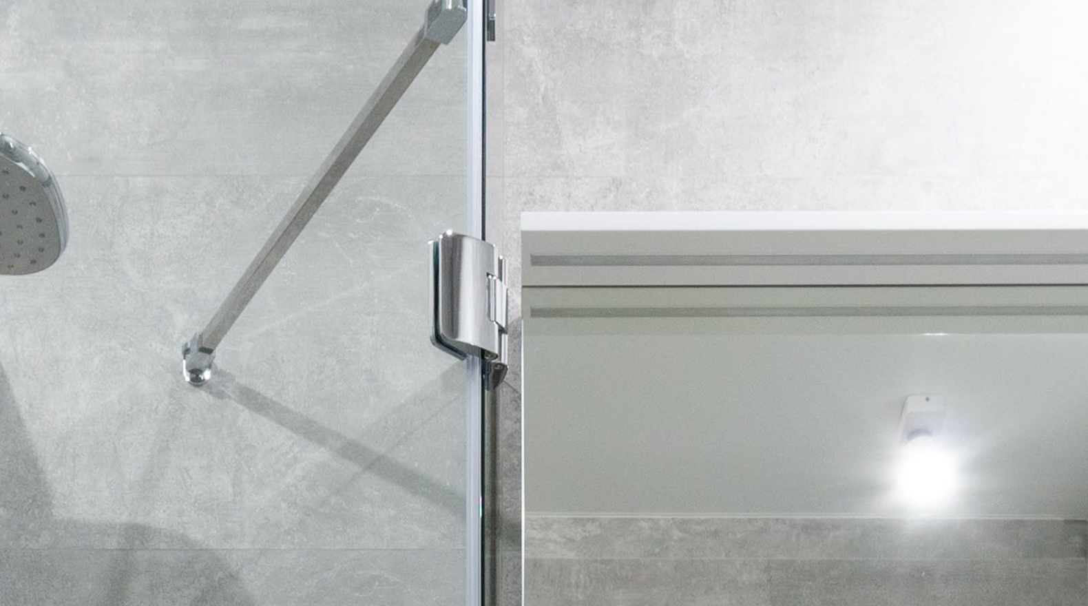 <h2><span style="font-size:20px;"><span style="line-height:1;"><strong>Glass Hinge</strong></span></span></h2> 